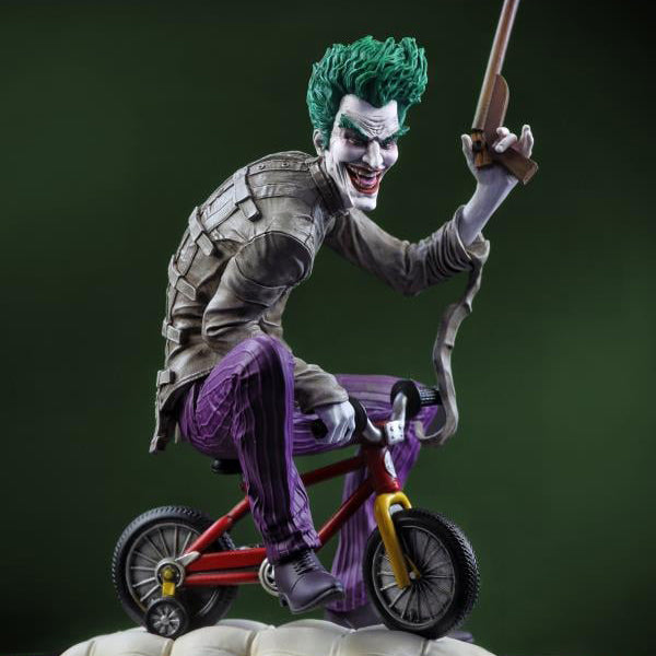 Joker: Killer Smile Purple Craze Joker (Kaare Andrews) 1/10 Scale Limited Edition Statue